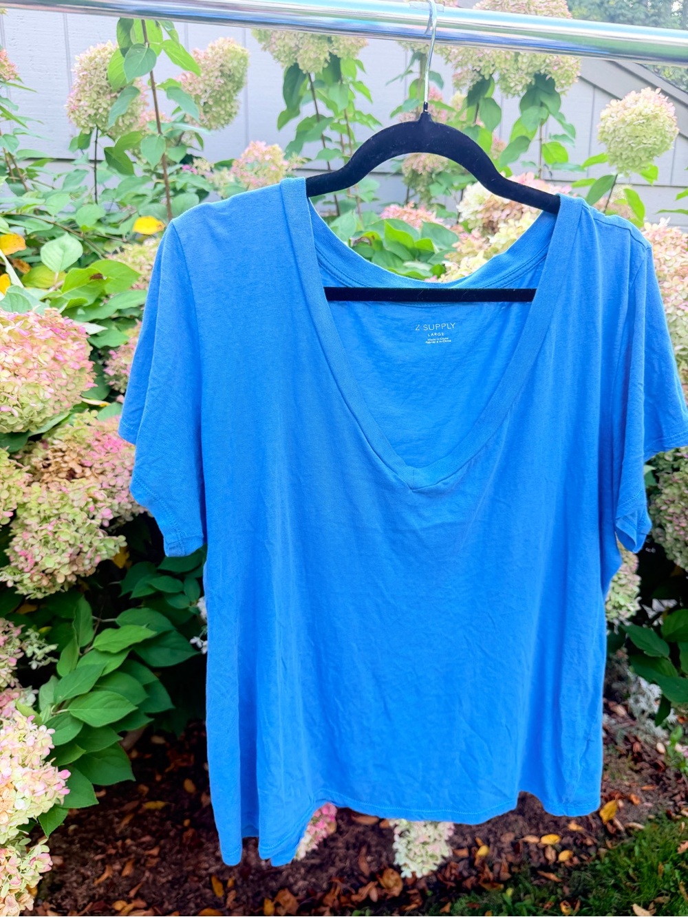 Z Supply Bright Blue V-Neck Short Sleeve Tee